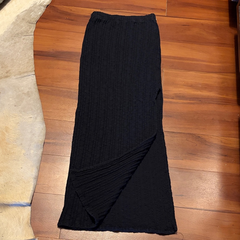 Na-Kd Black Ribbed Maxi Skirt with Side Slit Sz XS